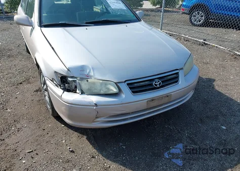 2001 Toyota Camry Ce from USA, damaged, VIN 4T1BG22K71U098884